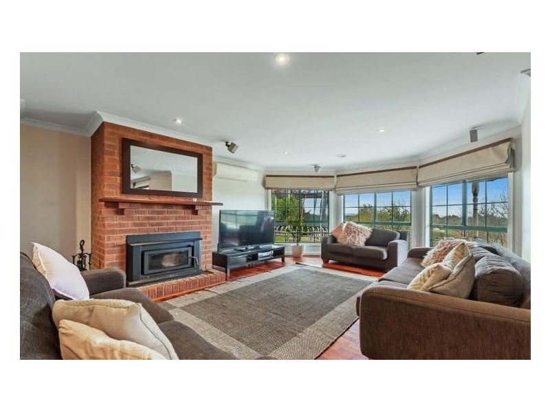 36 Magnet Lane, New Gisborne VIC 3438