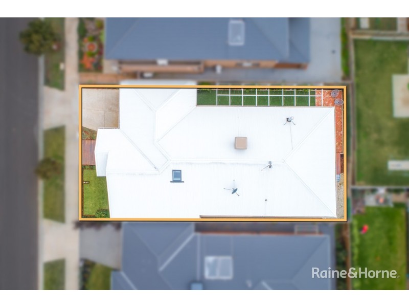 13 Friesian Drive, Sunbury VIC 3429