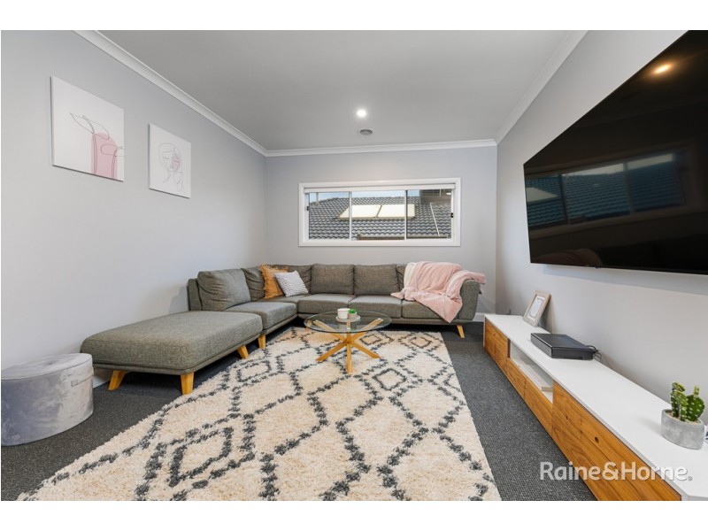 13 Friesian Drive, Sunbury VIC 3429