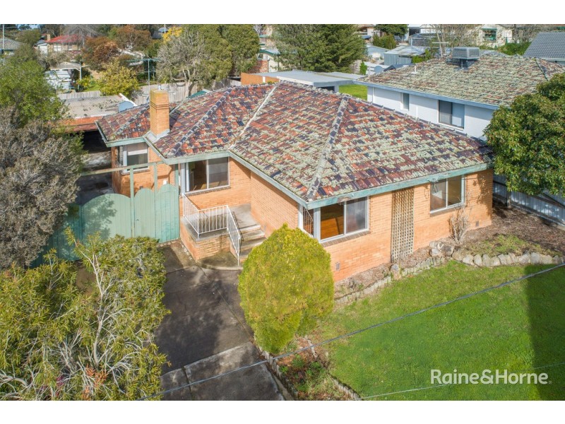 31 Felton Avenue, Sunbury VIC 3429