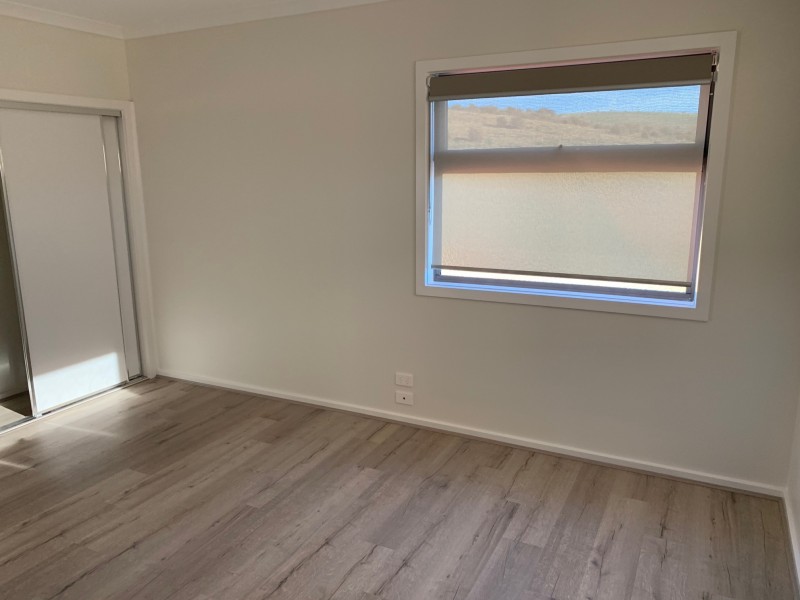 16 Landscape Place, Sunbury VIC 3429