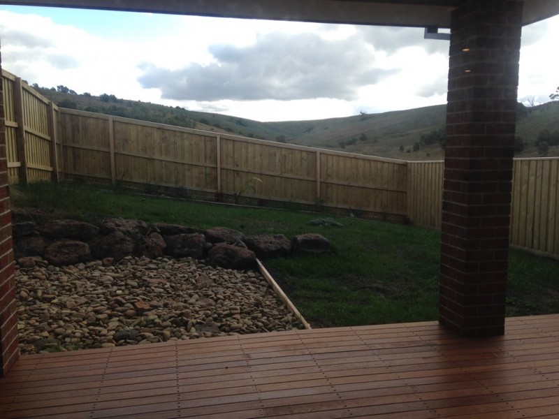 16 Landscape Place, Sunbury VIC 3429