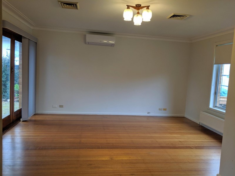 9 Casey Avenue, Sunbury VIC 3429