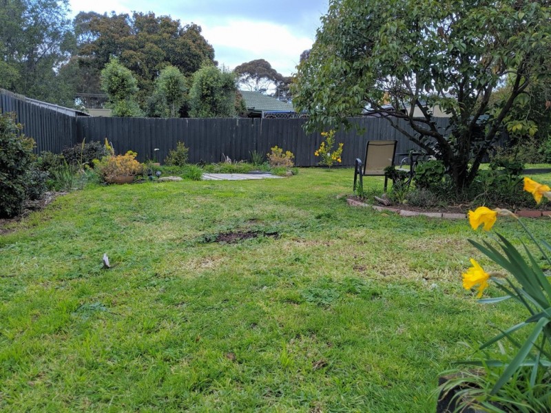 9 Casey Avenue, Sunbury VIC 3429