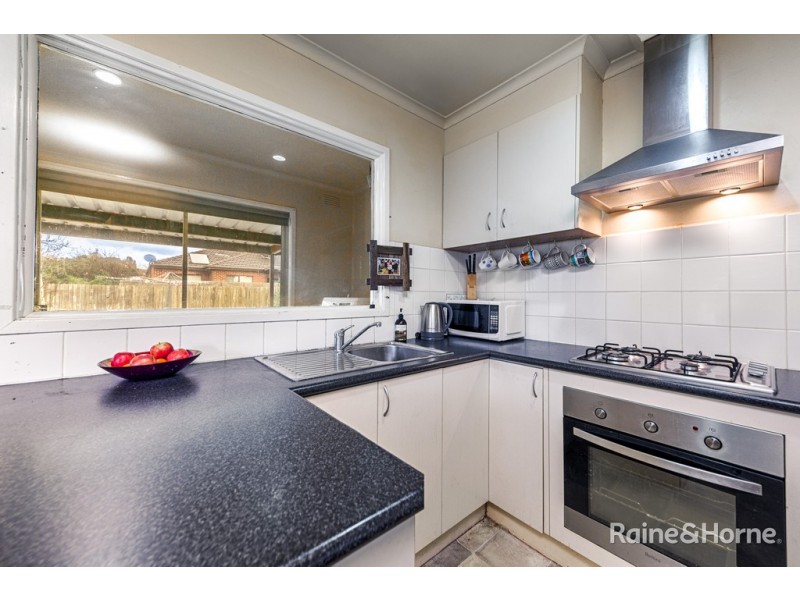 5 Miller Street, Sunbury VIC 3429