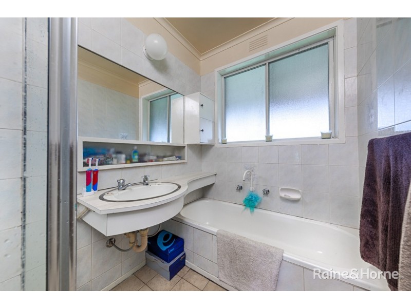 5 Miller Street, Sunbury VIC 3429