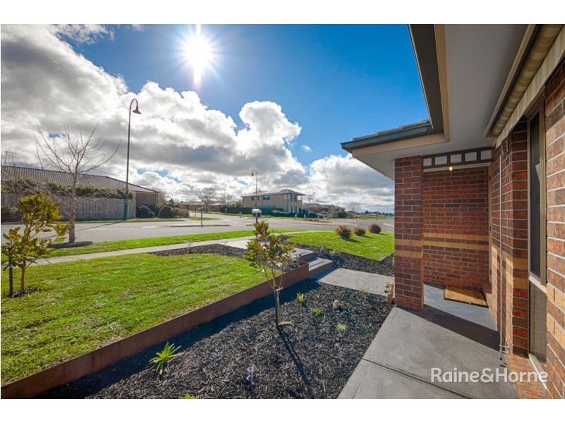 22 McCosker Street, Sunbury VIC 3429