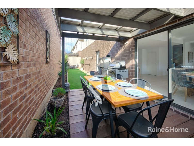 1/23 Outlook Way, Sunbury VIC 3429