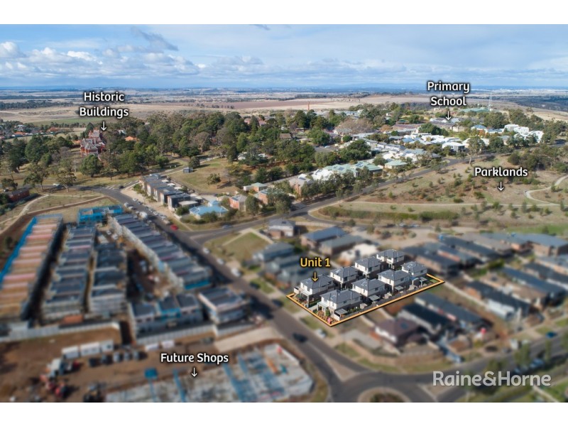 1/23 Outlook Way, Sunbury VIC 3429