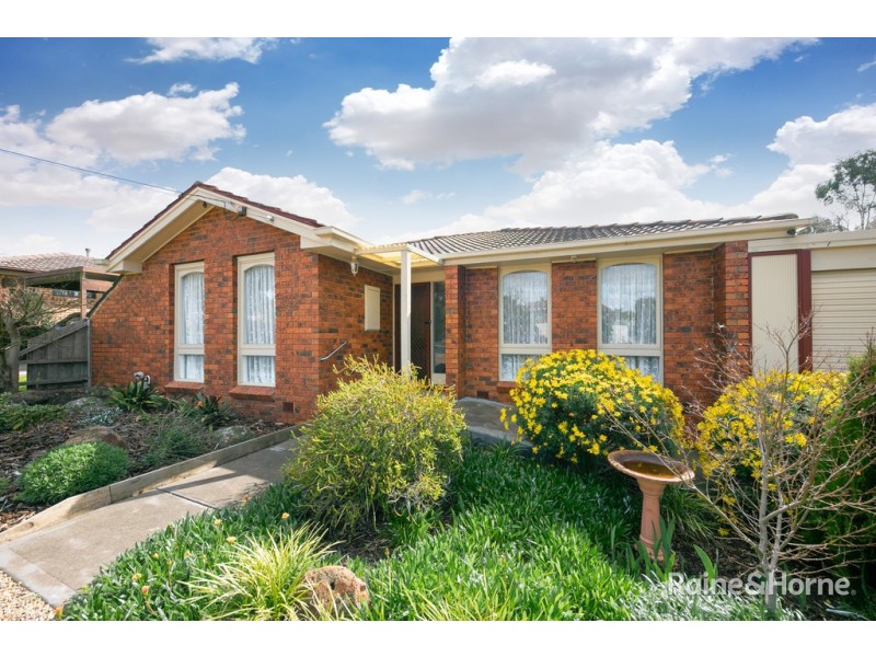 14 Fraser Court, Sunbury VIC 3429