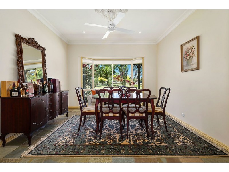 5 McConnell Road, Gisborne VIC 3437