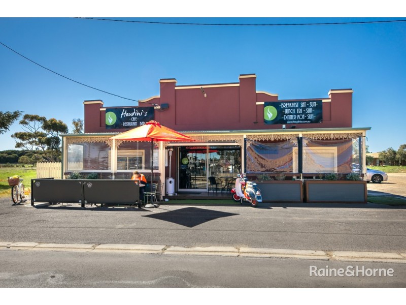 9 Carroll Street, Diggers Rest VIC 3427