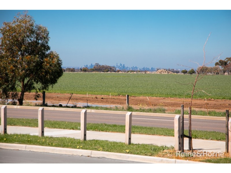 49 Carroll Street, Diggers Rest VIC 3427