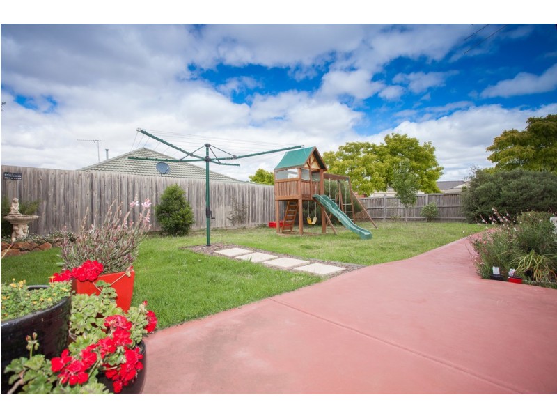 2 Giffen Place, Sunbury VIC 3429