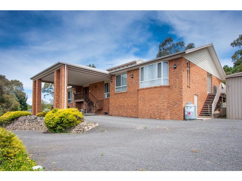 655 Racecourse Road, Sunbury VIC 3429