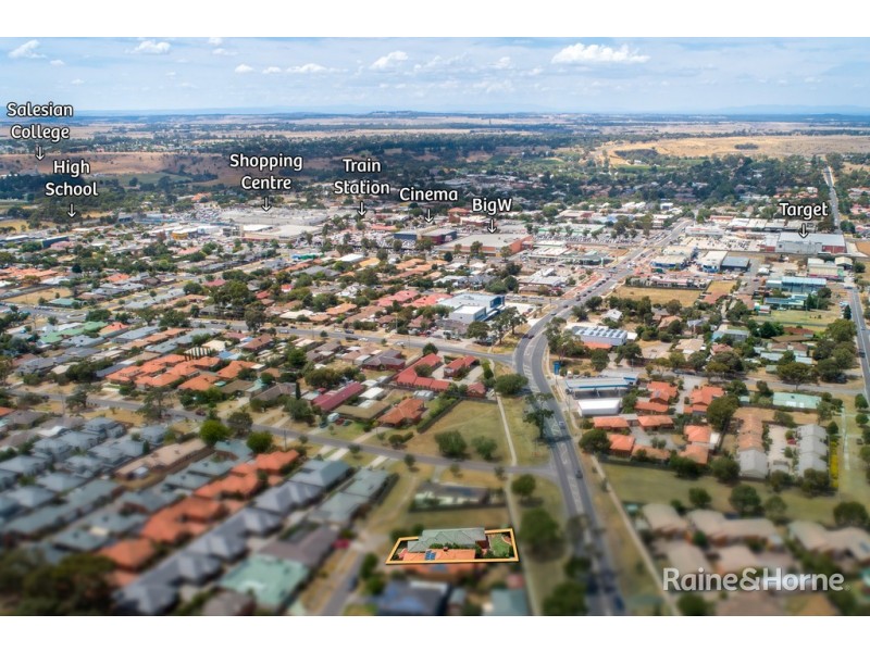 14 Cumberland Chase, Sunbury VIC 3429