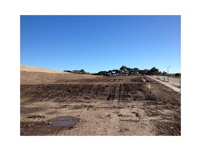 Mt Holden Estate, Sunbury VIC 3429 the real estate agency Withdrawn