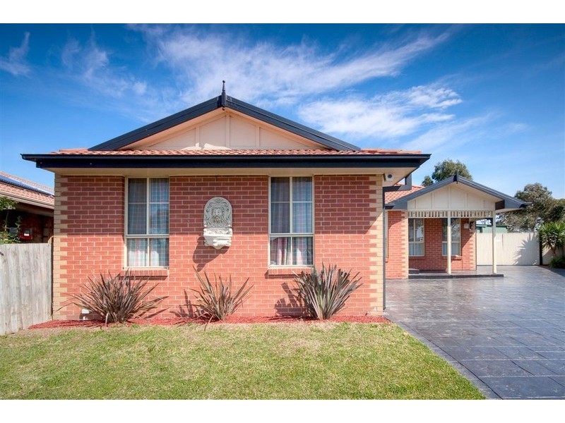 17 Manning Court, Sunbury VIC 3429