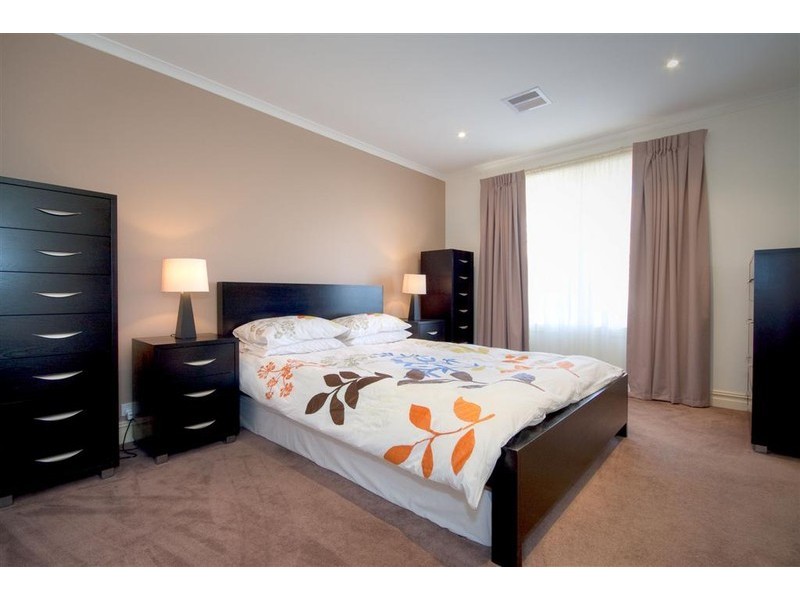 17 Manning Court, Sunbury VIC 3429