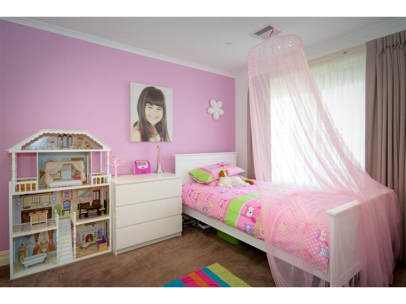 17 Manning Court, Sunbury VIC 3429