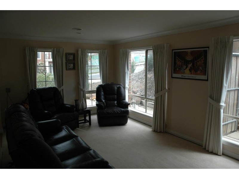 12 Keswick Rise, Sunbury VIC 3429