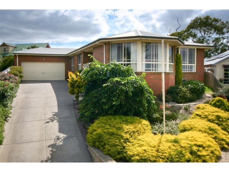 35 Dadswell Court, Sunbury VIC 3429
