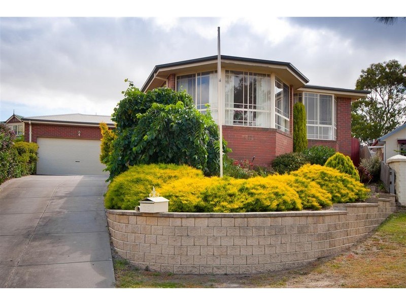 35 Dadswell Court, Sunbury VIC 3429