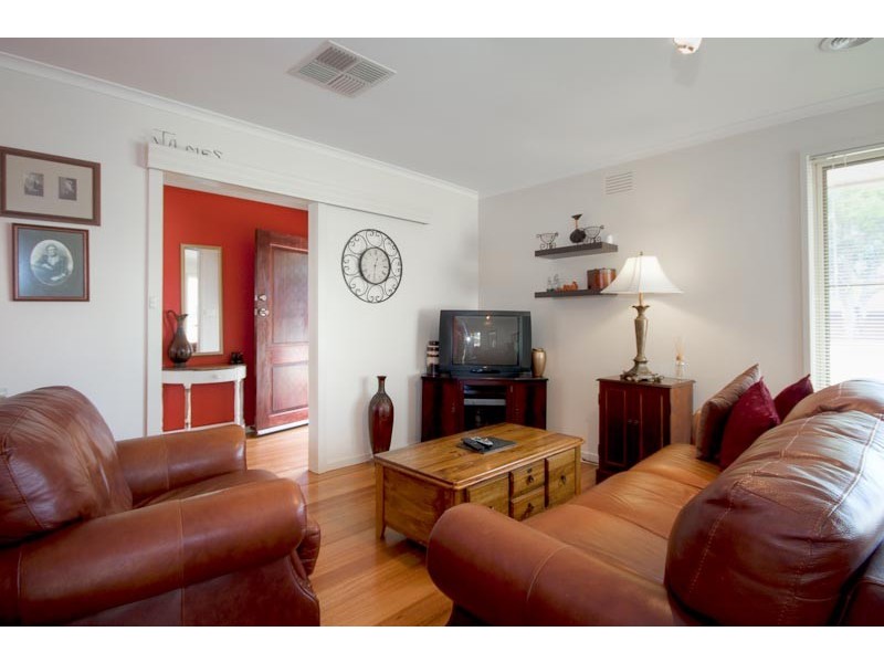 26 Heysen Dr, Sunbury VIC 3429