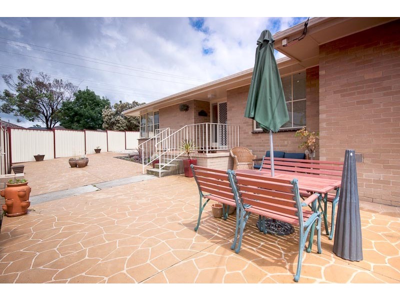 26 Heysen Dr, Sunbury VIC 3429