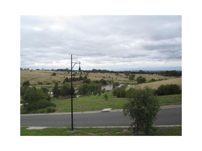 Lot 2013 (63) Bundanoon Avenue, Sunbury VIC 3429