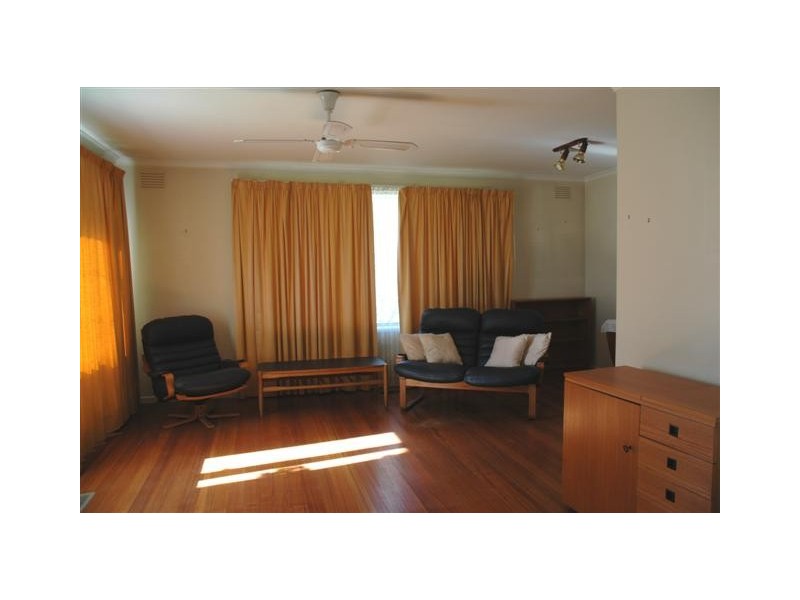 104 Brook Street, Sunbury VIC 3429