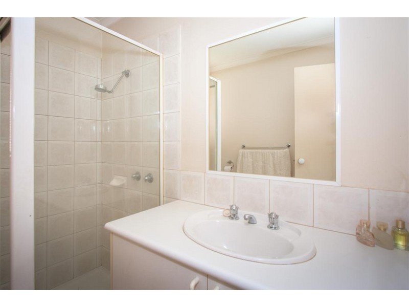 90 Sorbonne Drive, Sunbury VIC 3429