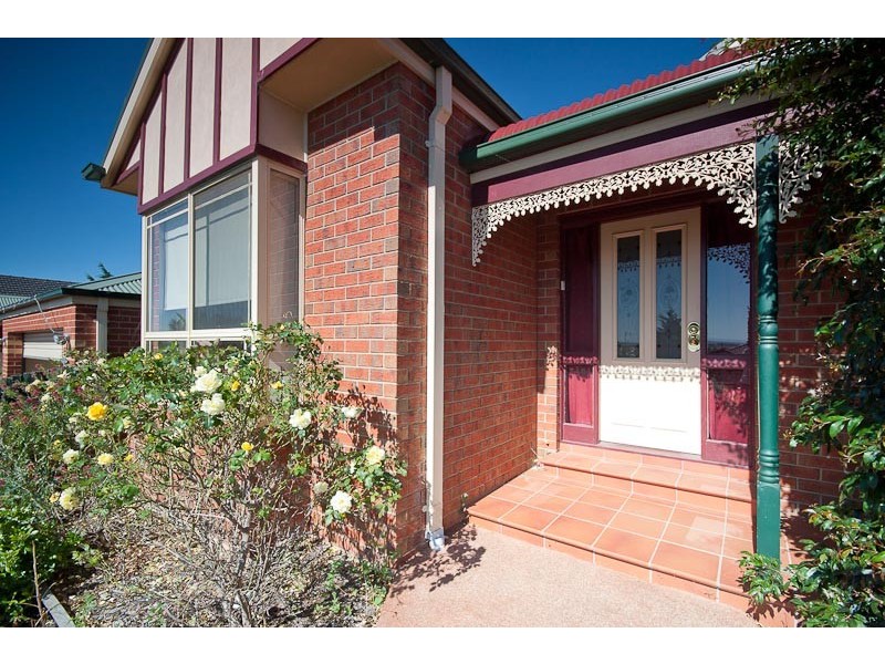 66 Fullbrook Drive, Sunbury VIC 3429