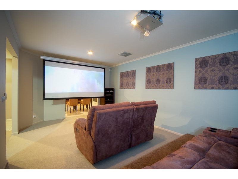 7 Redpath Court, Sunbury VIC 3429