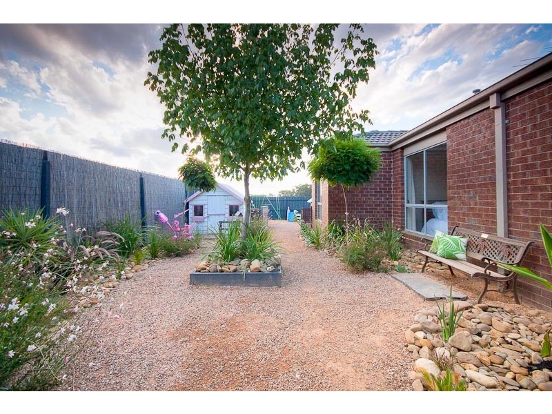 7 Redpath Court, Sunbury VIC 3429