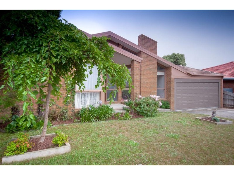 6 Harcombe Drive, Sunbury VIC 3429