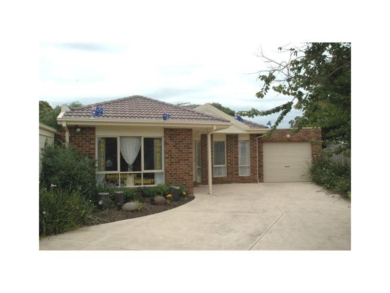3a Melba Avenue, Sunbury VIC 3429
