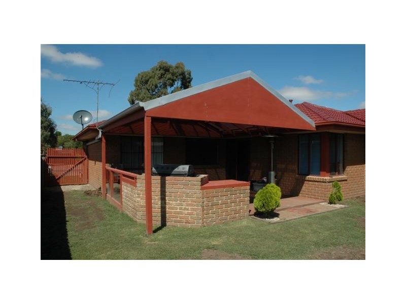 8 Stanford Court, Sunbury VIC 3429