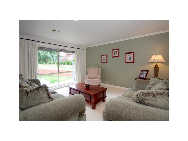1 Allen Court, Sunbury VIC 3429