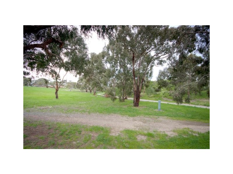 1 Allen Court, Sunbury VIC 3429