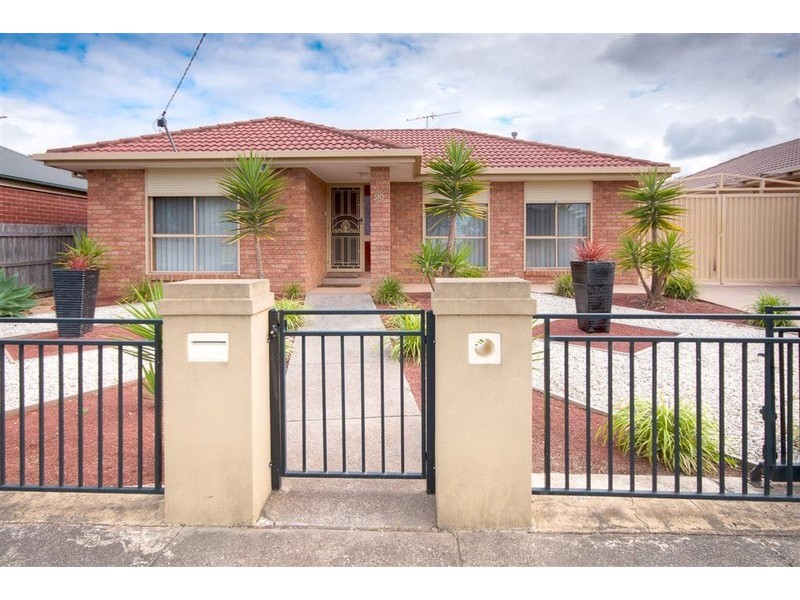 310 Gap Road, Sunbury VIC 3429