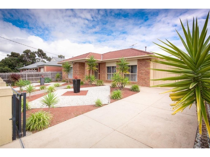 310 Gap Road, Sunbury VIC 3429