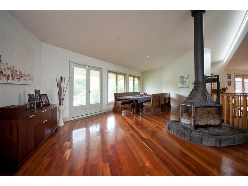 31 De Lisle Avenue, Sunbury VIC 3429