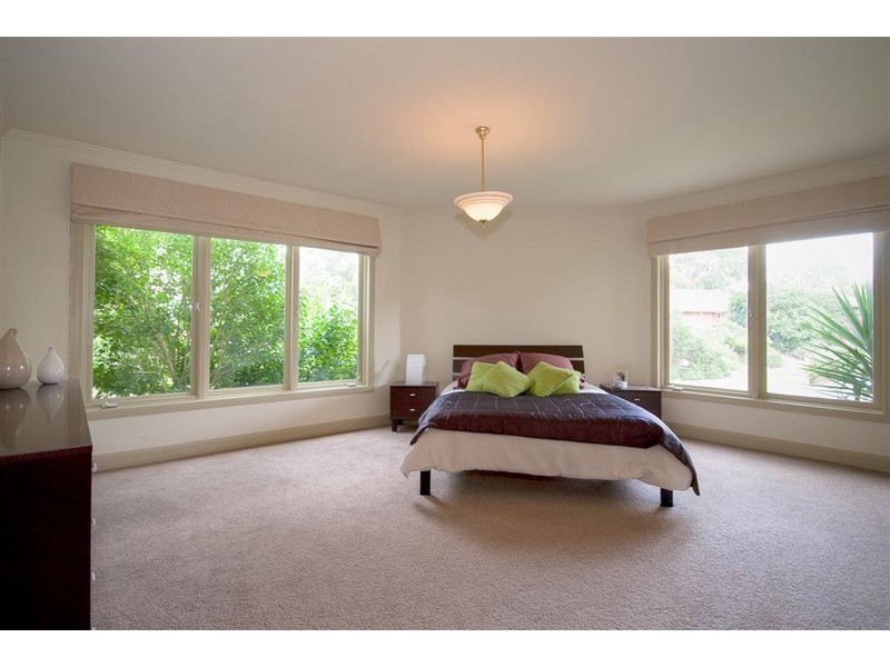 31 De Lisle Avenue, Sunbury VIC 3429