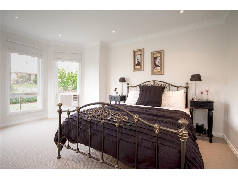 28 Anthony Street, Sunbury VIC 3429