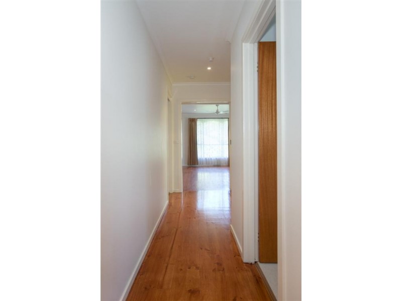 47 Station Street, Sunbury VIC 3429
