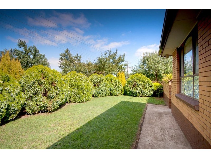 47 Station Street, Sunbury VIC 3429
