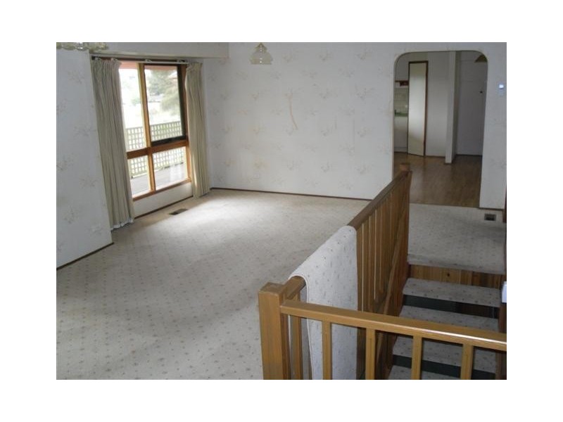 20 Ardcloney Drive, Sunbury VIC 3429