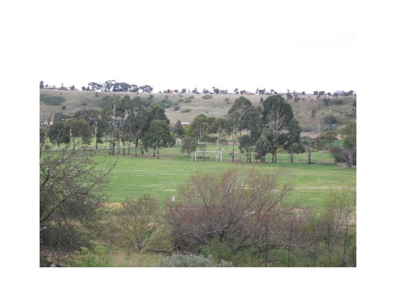 20 Ardcloney Drive, Sunbury VIC 3429