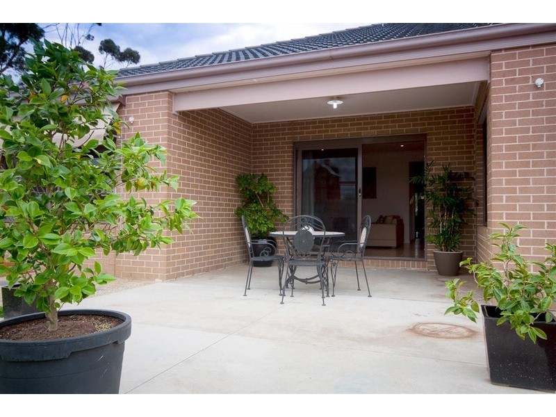 3 Highgrove Drive, Sunbury VIC 3429